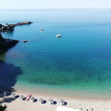 Leccino Sea Cliff Private Garden In Gulf Of Poets * تيلارو
